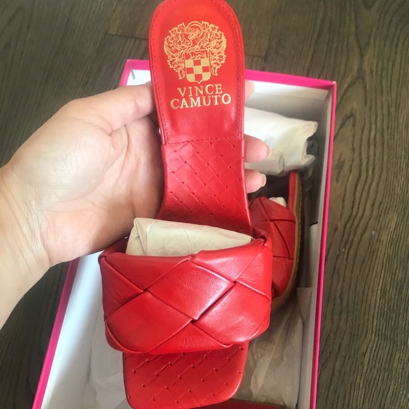 Vince Camuto Brelanie Sandals - Picture 2 of 4